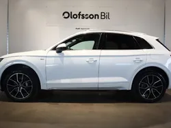 Ibisvit Begagnad 2022 Audi Q5 S-Line SUV | 489 000 kr (Lite dyr)