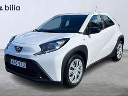 Vit Begagnad 2022 Toyota Aygo X Play SUV | 146 900 kr (Bra pris)