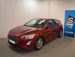 Röd Begagnad 2018 Ford Focus Titanium Halvkombi | 159 000 kr (Marknadspris)