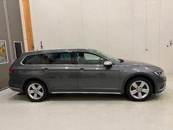 Grå Begagnad 2017 VW Passat Alltrack Kombi | 144 900 kr (Marknadspris)