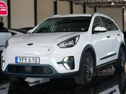 Vit Begagnad 2020 Kia e-Niro Advance SUV | 227 500 kr (Bra pris)