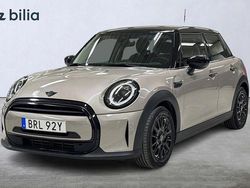 Grå Begagnad 2022 Mini Cooper Halvkombi | 259 900 kr (Lite dyr)