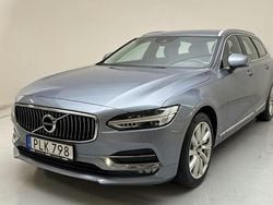 Ljusblå Begagnad 2018 Volvo V90 Inscription Kombi | 224 800 kr (Bra pris)