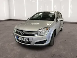 Grå Begagnad 2009 Opel Astra Halvkombi | 39 900 kr (Marknadspris)