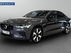 Grå Begagnad 2024 Volvo S60 Plus Sedan | 459 900 kr