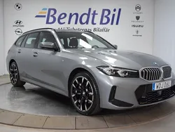 Grå Begagnad 2024 BMW 330e M Sport Kombi | 559 500 kr (Marknadspris)