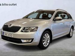 Silver Begagnad 2017 Skoda Octavia Kombi | 179 900 kr