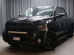 Svart Begagnad 2021 RAM 1500 Pickup | 389 000 kr