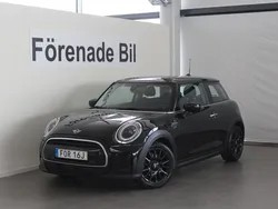 Svart Begagnad 2022 Mini Cooper Halvkombi | 249 000 kr (Marknadspris)