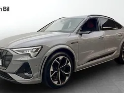 Grå Begagnad 2021 Audi e-tron Exclusive SUV | 479 000 kr
