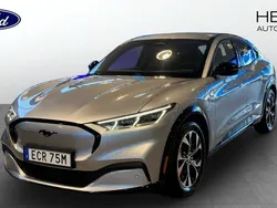 Grå (grey) Begagnad 2021 Ford Mustang Mach-E Standard Range SUV | 359 900 kr (Bra pris)