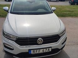 Vit Begagnad 2019 VW T-Roc SUV | 225 000 kr (Marknadspris)