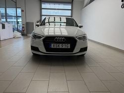 Ibisvit Begagnad 2020 Audi A3 Proline | 210 000 kr (Bra pris)