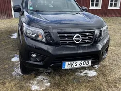 Svart Begagnad 2020 Nissan Navara N-Guard Pickup | 245 000 kr