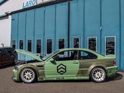 Svart Begagnad 2001 BMW 330 M Sport Sportkupé | 300 000 kr