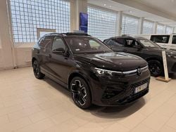Svart Ny 2025 VW Tiguan R-line SUV | 599 900 kr (Lite dyr)