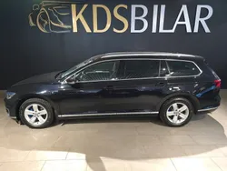 Svart Begagnad 2016 VW Passat Executive Kombi | 165 000 kr (Marknadspris)