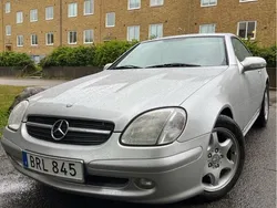 Silver Begagnad 2001 Mercedes SLK200 Cab | 49 000 kr (Lite dyr)