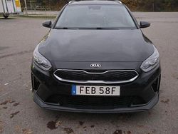 Begagnad 2021 Kia Ceed Kombi | 199 000 kr