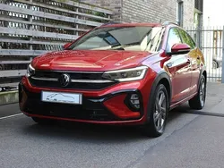 Röd Begagnad 2022 VW Taigo R-line SUV | 234 900 kr (Marknadspris)