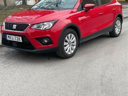 Röd Begagnad 2020 Seat Arona Style SUV | 135 000 kr (Marknadspris)