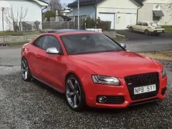 Röd Begagnad 2010 Audi A5 Sportkupé | 137 000 kr (Lite dyr)