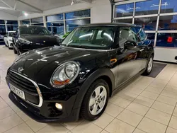 Svart (svartmetall) Begagnad 2016 Mini ONE Pepper Halvkombi | 109 900 kr (Marknadspris)