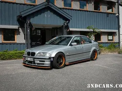 Ljusgrå Begagnad 2001 BMW 330 Performance Sedan | 269 900 kr