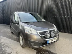 Begagnad 2018 Peugeot Partner Minibuss | 139 000 kr (Dyr)