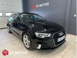 Svart Begagnad 2017 Audi A3 Sportback Comfort Halvkombi | 179 000 kr (Marknadspris)