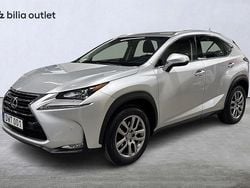 Silver Begagnad 2014 Lexus NX300h Business Edition SUV | 169 000 kr (Marknadspris)