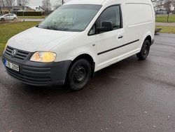 Vit Begagnad 2010 VW Caddy Maxi Minibuss | 27 999 kr (Marknadspris)