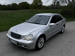 Silver Begagnad 2004 Mercedes C180 Sedan | 33 500 kr (Marknadspris)