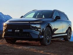 Ny 2025 XPENG G9 AWD Performance SUV | 867 799 kr (Marknadspris)