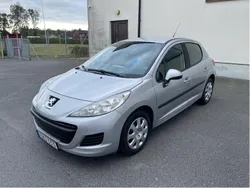 Silver Begagnad 2010 Peugeot 207 Halvkombi | 25 000 kr (Bra pris)