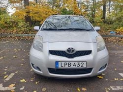 Begagnad 2011 Toyota Yaris Halvkombi | 46 000 kr (Marknadspris)