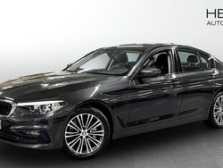 Grå (grey) Begagnad 2020 BMW 530e iPerformance Sedan | 304 700 kr (Superpris)