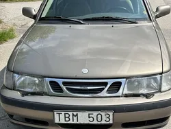 Brun Begagnad 2002 Saab 9-3 Halvkombi | 15 000 kr
