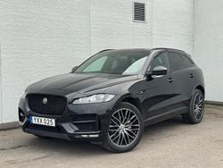 Svart Begagnad 2017 Jaguar F-Pace R-Sport SUV | 199 900 kr (Marknadspris)