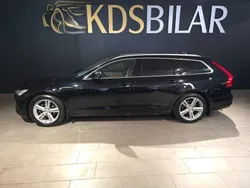 Svart Begagnad 2019 Volvo V90 Momentum Kombi | 239 500 kr (Lite dyr)