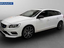 Vit Begagnad 2018 Volvo V60 Kombi | 329 900 kr