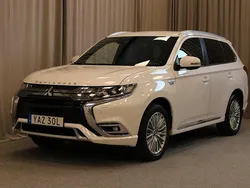 Vit Begagnad 2019 Mitsubishi Outlander P-HEV SUV | 204 900 kr (Marknadspris)