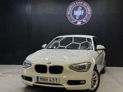 Vit Begagnad 2015 BMW 116 Halvkombi | 94 800 kr (Bra pris)