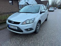 Begagnad 2009 Ford Focus Halvkombi | 33 000 kr (Marknadspris)