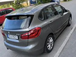 Silver Begagnad 2015 BMW 218 Active Tourer Advantage Minibuss | 195 500 kr (Dyr)