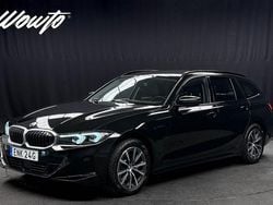 Svart Begagnad 2023 BMW 330e Kombi | 379 800 kr