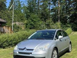Silver Begagnad 2005 Citroën C4 Sportkupé | 18 000 kr (Marknadspris)