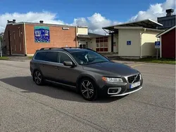 Grå Begagnad 2008 Volvo XC70 Summum SUV | 70 000 kr (Marknadspris)