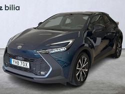 Blå Begagnad 2024 Toyota C-HR Style SUV | 374 900 kr (Dyr)