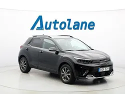 Svart Begagnad 2023 Kia Stonic GT-Line SUV | 239 900 kr (Marknadspris)